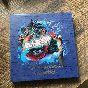 Terra Moons cosmetics El Barrio palette